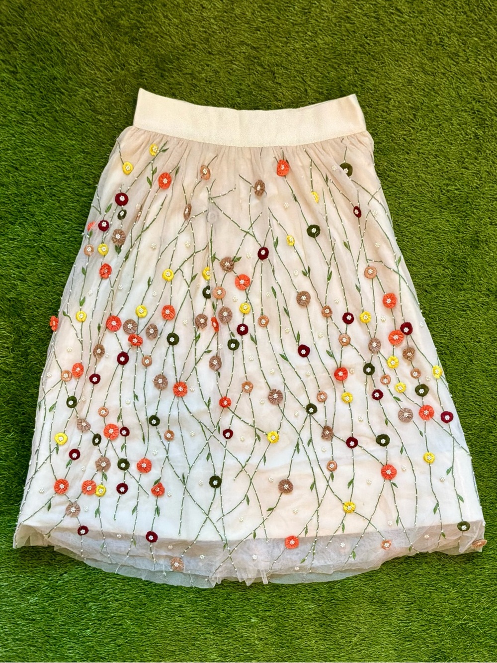 Alice + Olivia Embroidered Floral Tulle Midi Skirt Size 2